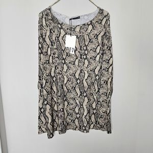 NWT Zara Slouchy Neck Snake Skin Soft Touch Long Sleeve Shirt - Womens L